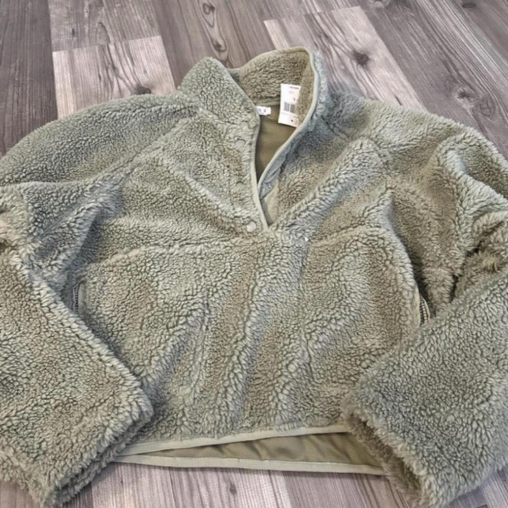 Brand new dry goods HYFVE fleec jacket large